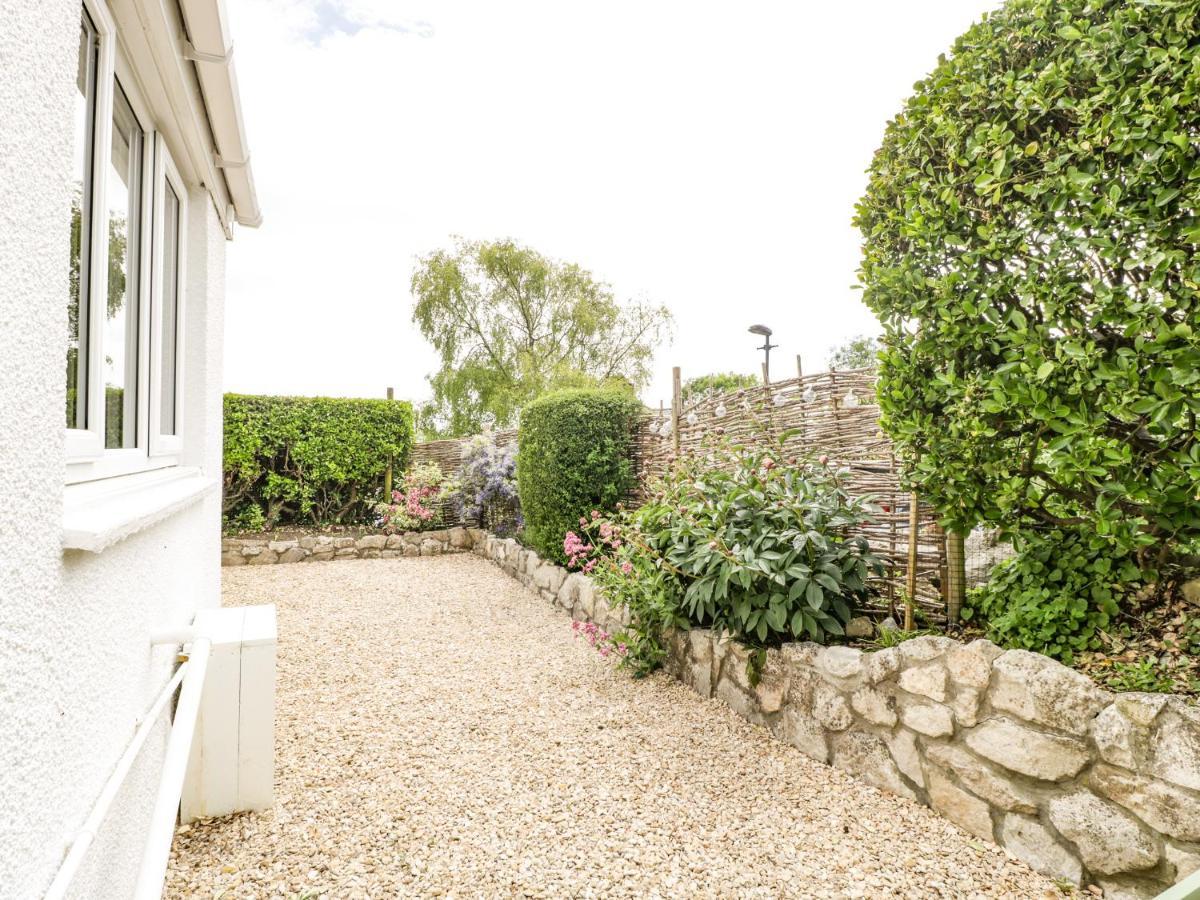 40 The Ridgeway *