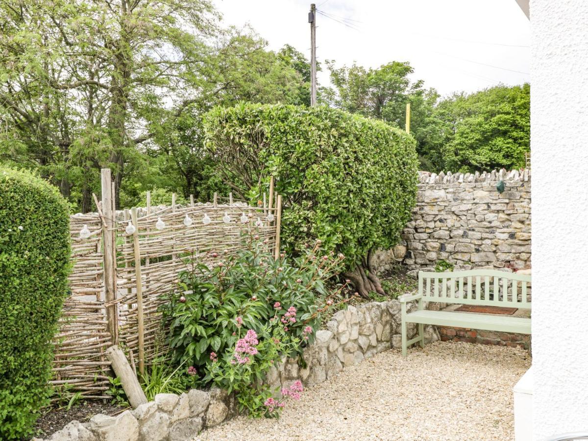 40 The Ridgeway